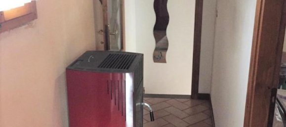 Квартира с 3 комнатами в Монтеварки, Италия № 232011 24