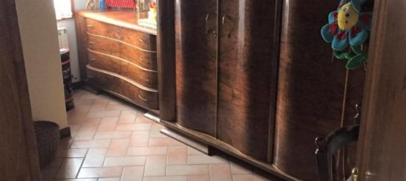 Квартира с 3 комнатами в Монтеварки, Италия № 232011 22