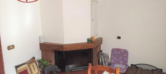 Квартира с 3 комнатами в Монтеварки, Италия № 232011 21