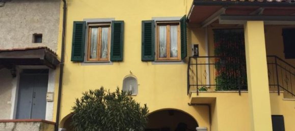 Квартира с 3 комнатами в Монтеварки, Италия № 232011 2