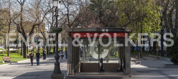 4 chambres Appartement à Madrid, Spain No. 27226 6