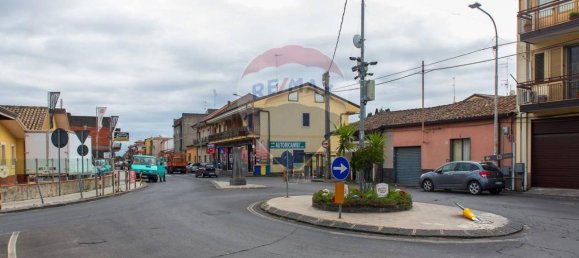 6 rooms House in Belpasso, Italy No. 42597 28