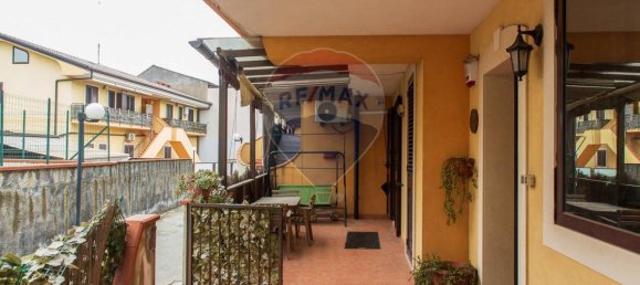 6 rooms House in Belpasso, Italy No. 42597 24