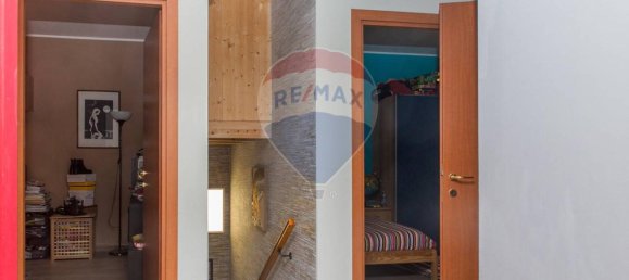 6 rooms House in Belpasso, Italy No. 42597 8