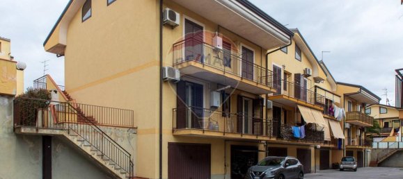 6 rooms House in Belpasso, Italy No. 42597 34