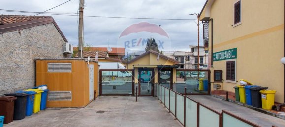 6 rooms House in Belpasso, Italy No. 42597 32