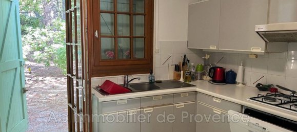 3 bedrooms Villa in Rognes, France No. 346610 8