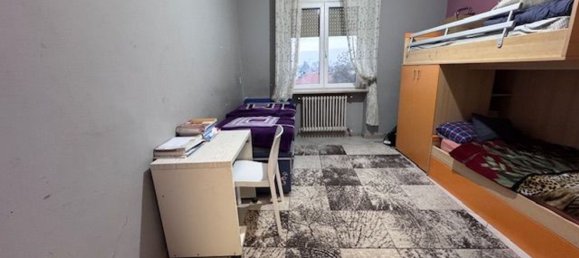 4-salle Appartement à Vigevano, Italy No. 182843 16