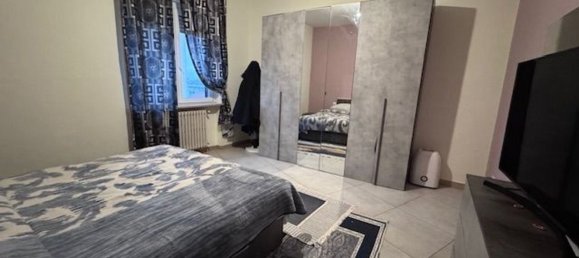 4-salle Appartement à Vigevano, Italy No. 182843 12