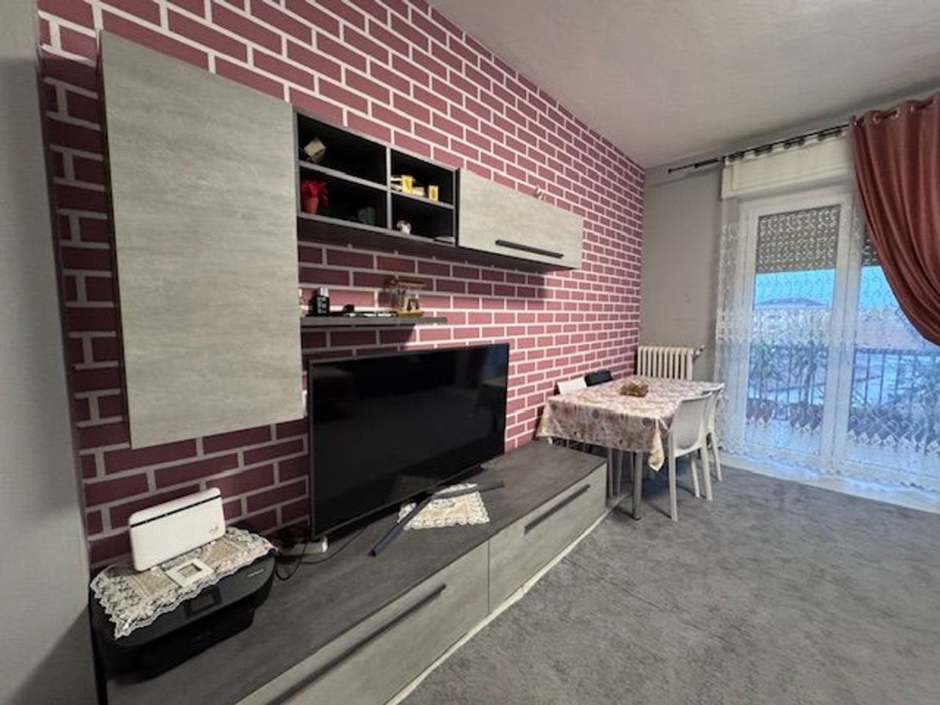 4-salle Appartement à Vigevano, Italy No. 182843