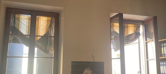 5 bedrooms Apartment in Mantua, Italy No. 363424 6