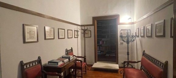 5 bedrooms Apartment in Mantua, Italy No. 363424 7