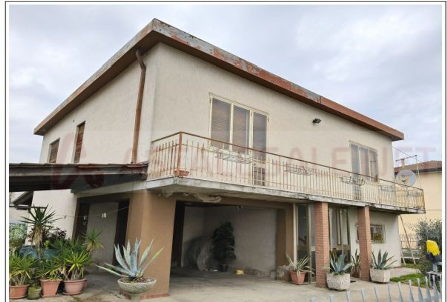 3 rooms Villa in Padua, Italy No. 283701