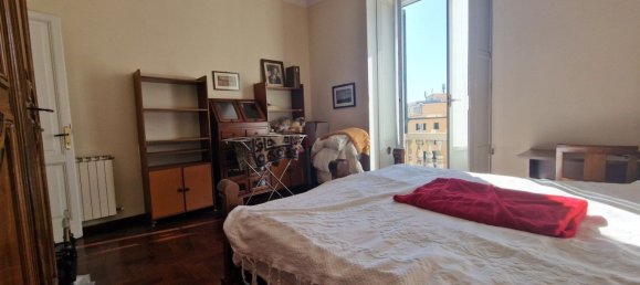 3 rooms Apartment in Genoa, Italy No. 233413 13