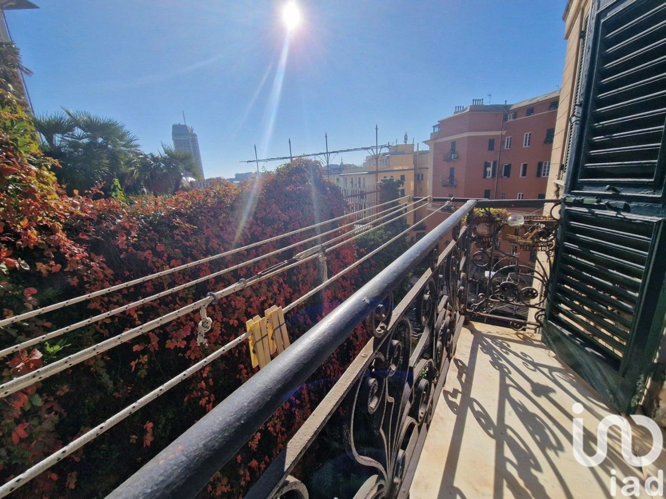 3 rooms Apartment in Genoa, Italy No. 233413