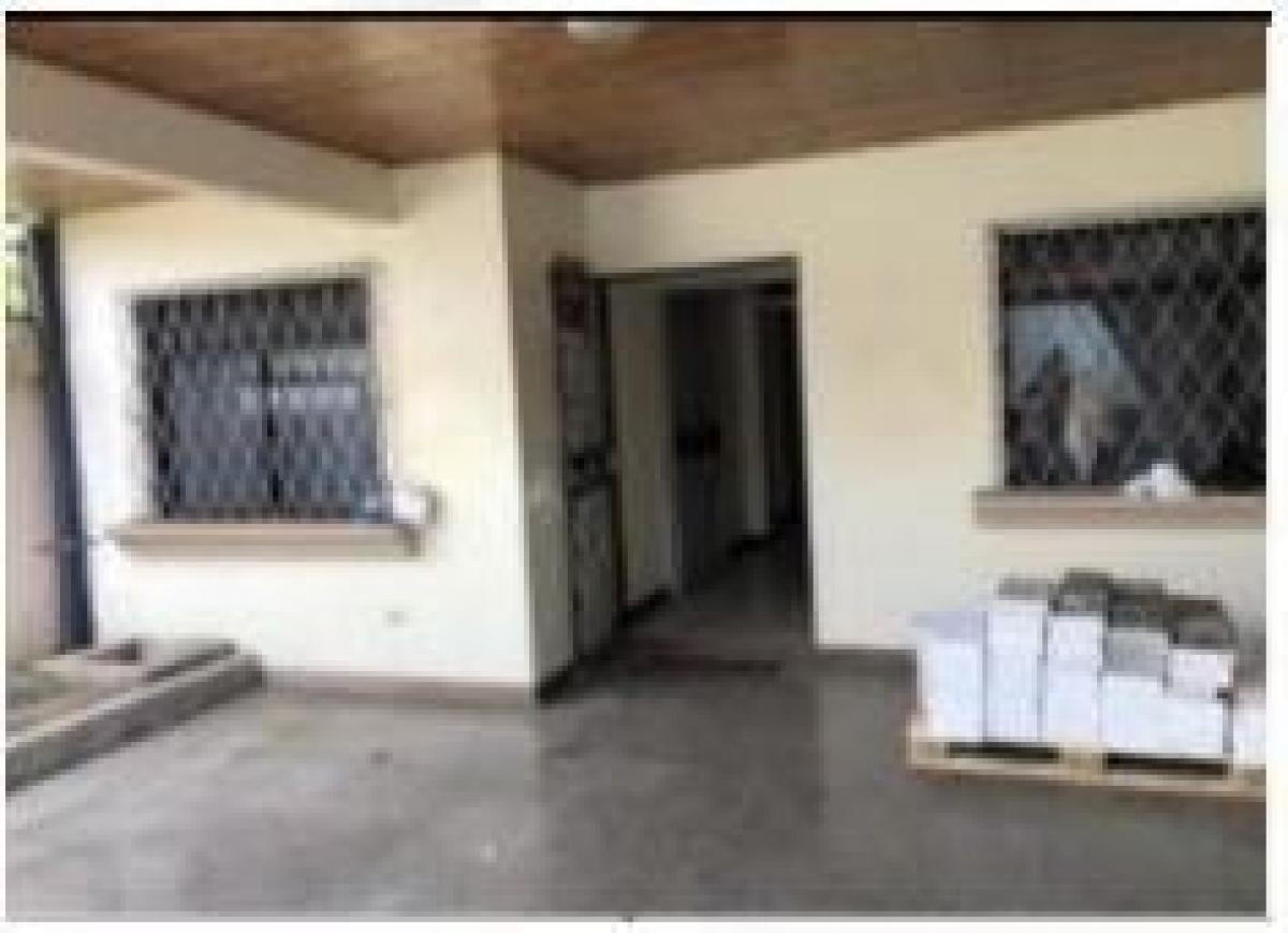 4 bedrooms House in Oreamuno, Costa Rica No. 1137