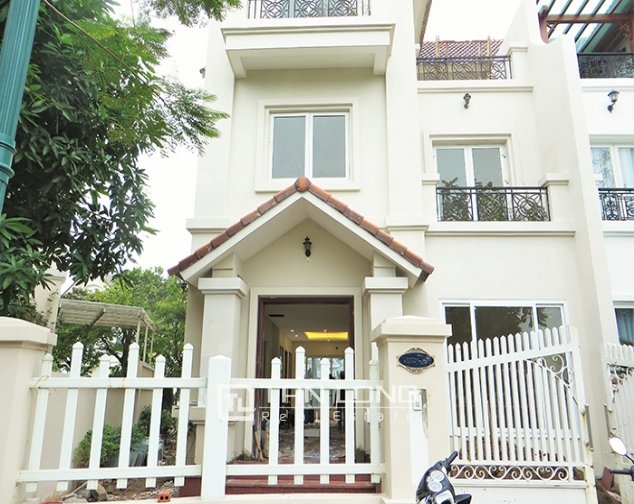 4 Schlafzimmer Villa in Long Bien, Vietnam, Nr. 3346