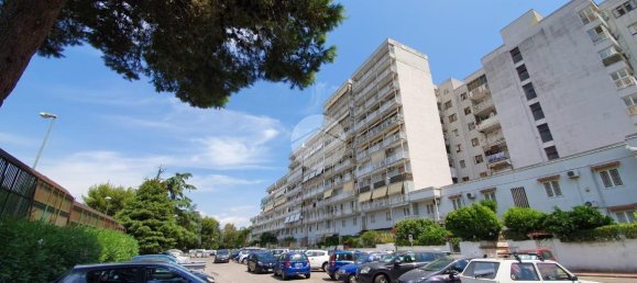 4 rooms Apartment in Naples, Italy No. 105673 19