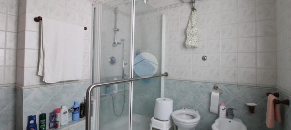 4 rooms Apartment in Naples, Italy No. 105673 17