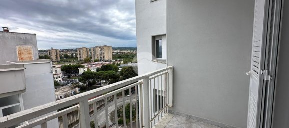 4 rooms Apartment in Naples, Italy No. 105673 18