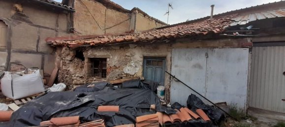 3 bedrooms House in La Rioja, Spain No. 153217 2