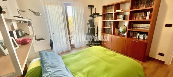 Квартира с 3 спальнями в Спольторе, Италия № 133984 21