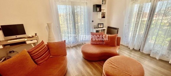 Квартира с 3 спальнями в Спольторе, Италия № 133984 2