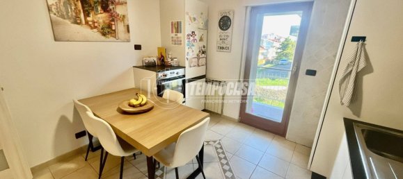 Квартира с 3 спальнями в Спольторе, Италия № 133984 27