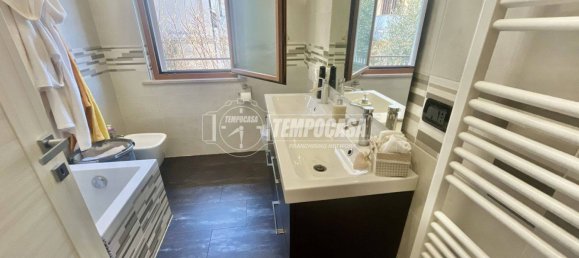 Квартира с 3 спальнями в Спольторе, Италия № 133984 32