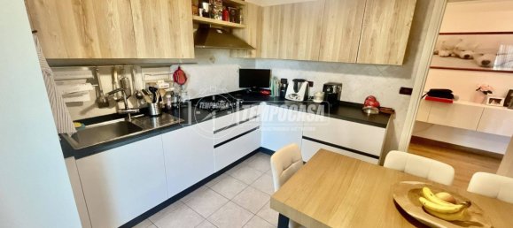 Квартира с 3 спальнями в Спольторе, Италия № 133984 28