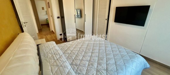 Квартира с 3 спальнями в Спольторе, Италия № 133984 16