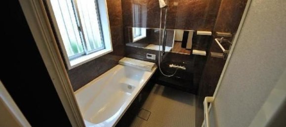 Casa de 4 dormitorios en Saitama, Japan No. 4200 2