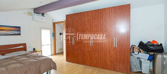 2 chambres Appartement à Castelnuovo Bocca d'Adda, Italy No. 210652 27