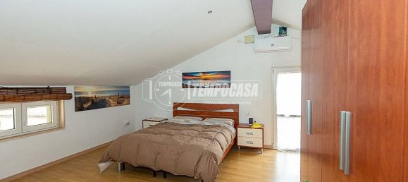 2 chambres Appartement à Castelnuovo Bocca d'Adda, Italy No. 210652 25
