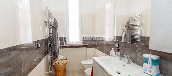 2 chambres Appartement à Castelnuovo Bocca d'Adda, Italy No. 210652 13