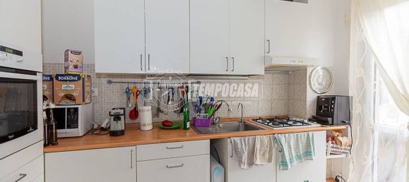 2 chambres Appartement à Castelnuovo Bocca d'Adda, Italy No. 210652 9