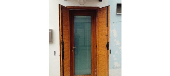 2 Schlafzimmer Haus in Roncoferraro, Italy, Nr. 314811 4