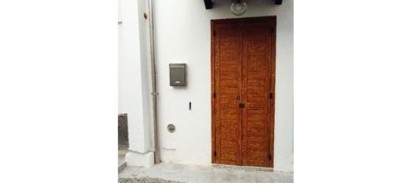 2 Schlafzimmer Haus in Roncoferraro, Italy, Nr. 314811 3