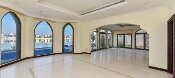 Villa de 4 dormitorios en Palm Jumeirah, UAE No. 106112 5