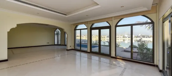 Villa de 4 dormitorios en Palm Jumeirah, UAE No. 106112 6