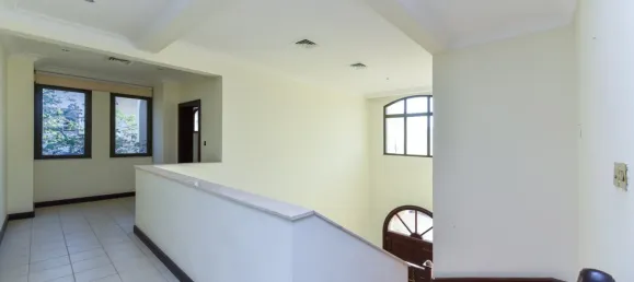 Villa de 4 dormitorios en Palm Jumeirah, UAE No. 106112 8