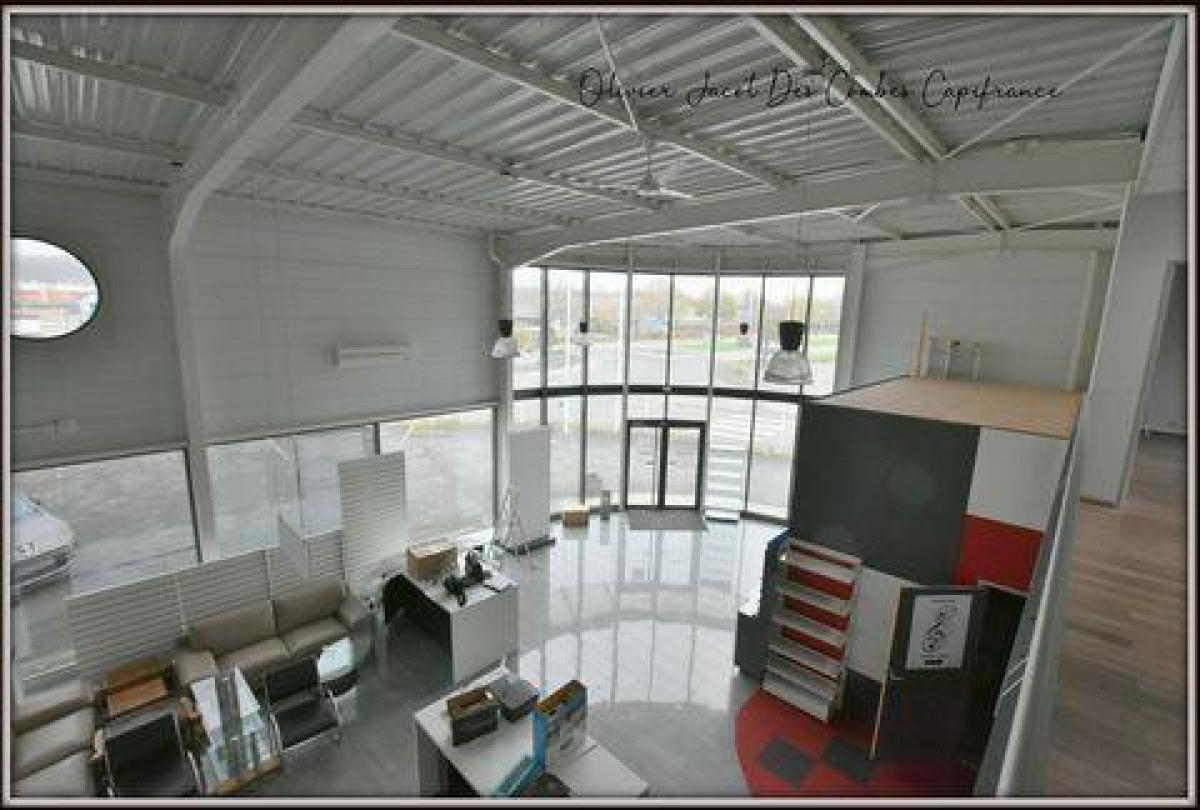 Bureau à Voujeaucourt, France 545m² No. 21078