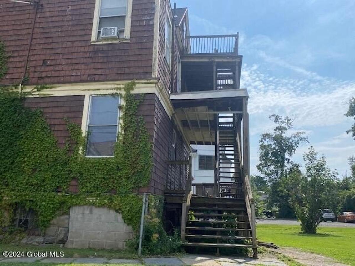 11 bedrooms House in Albany, USA No. 382369