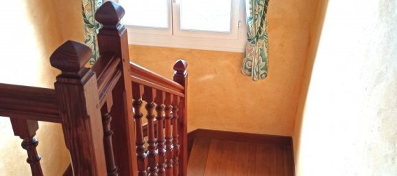 5 bedrooms House in Dreux, France No. 251260 15