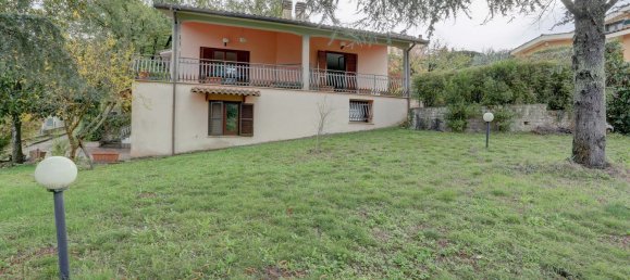 6 rooms Villa in Rignano Flaminio, Italy No. 10611 21