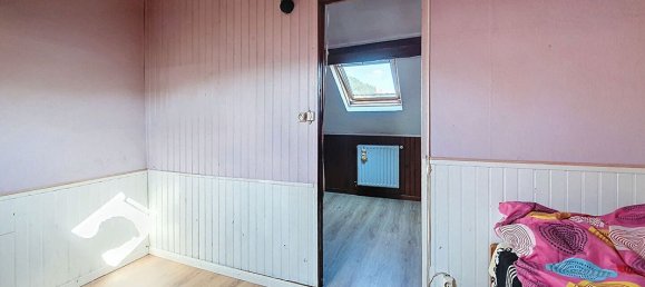 2 bedrooms House in Ailly-sur-Somme, France No. 268119 6