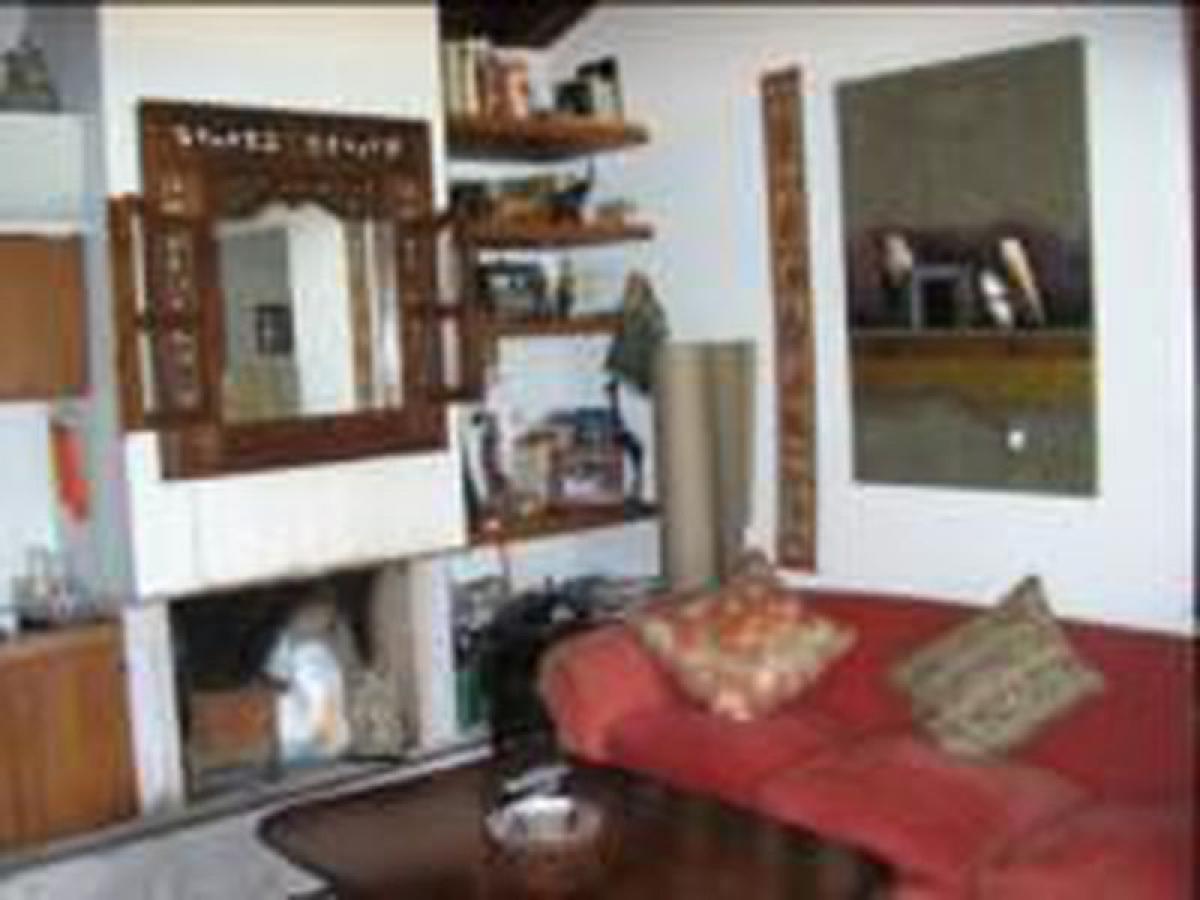 3 bedrooms House in Montevideo, Uruguay No. 5990