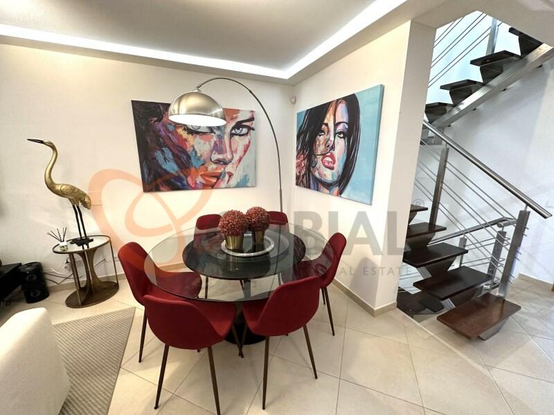 5 bedrooms Villa in Quarteira, Portugal No. 156931