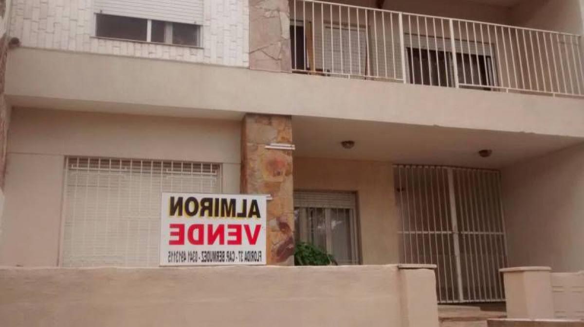 2 غرف نوم منزل في Santa Fe, Argentina رقم 4358