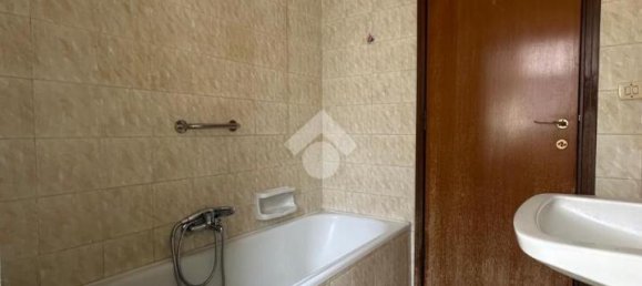 Квартира с 3 комнатами в Катания, Италия № 234242 8